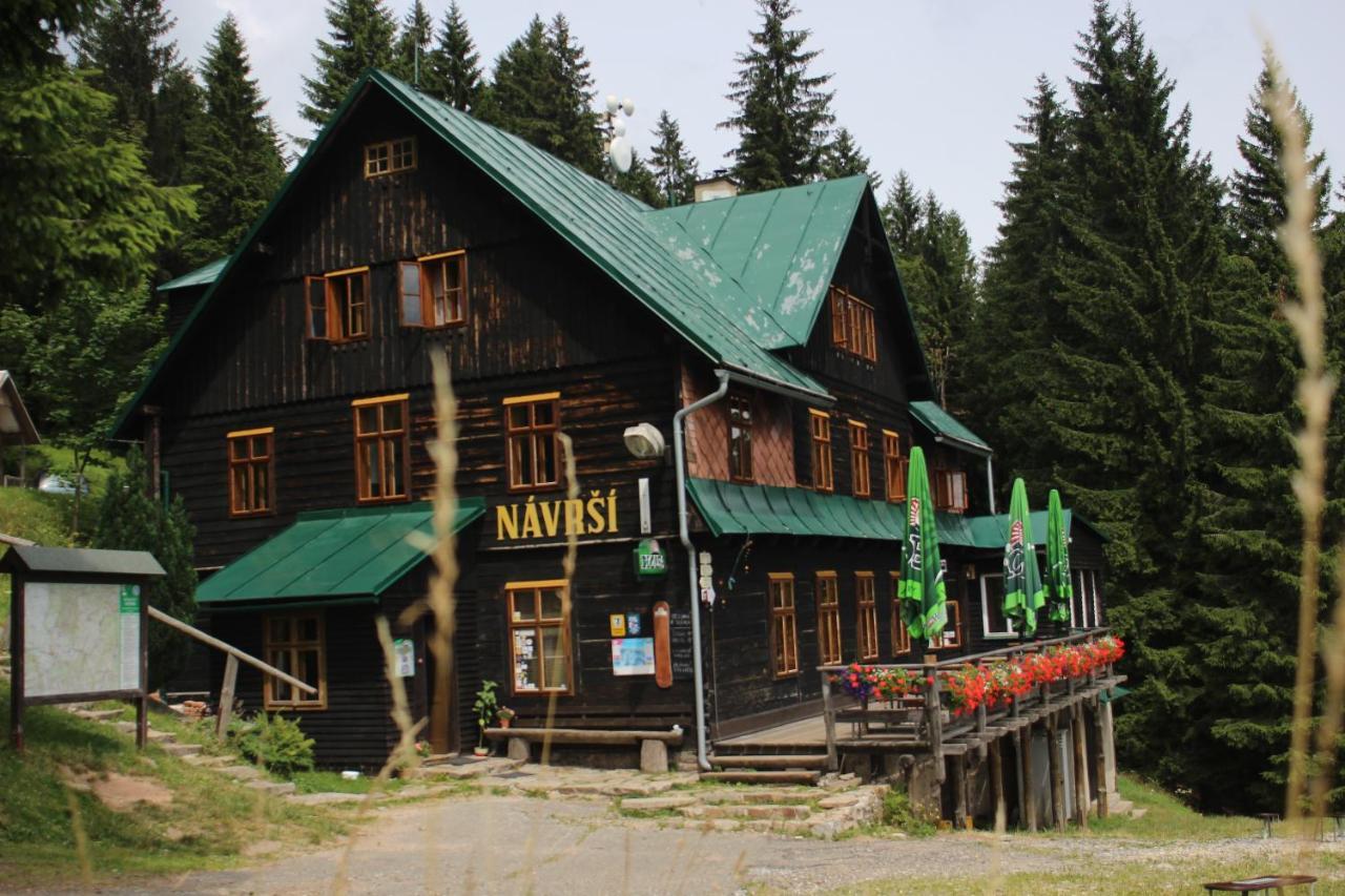 Hotel Horska Chata Navrsi Staré Město Exterior foto