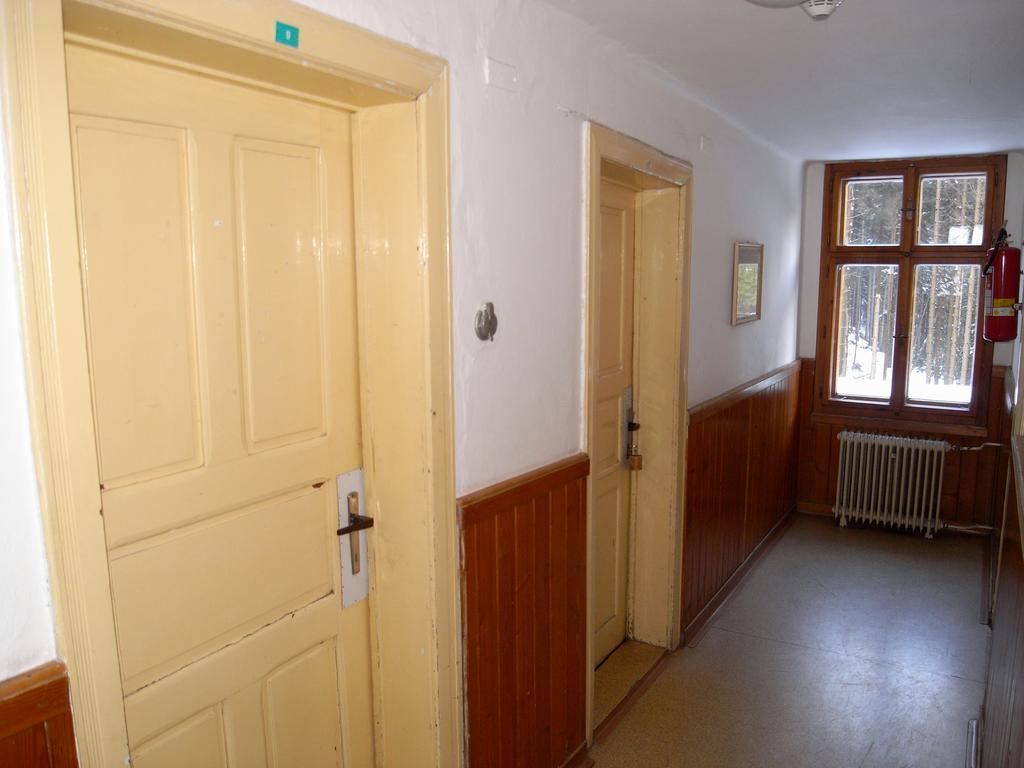 Hotel Horska Chata Navrsi Staré Město Exterior foto